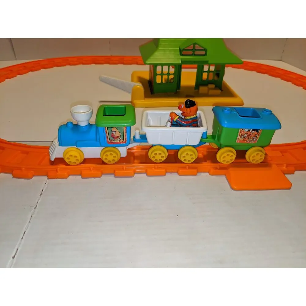 Vintage Child Guidance Sesame Street Train With Tracks 1981/83